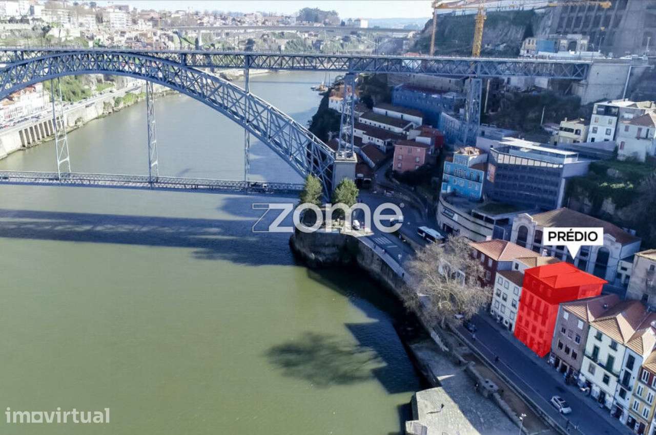 T1 Duplex com terraço no Cais de Gaia - Grande imagem: 2/29