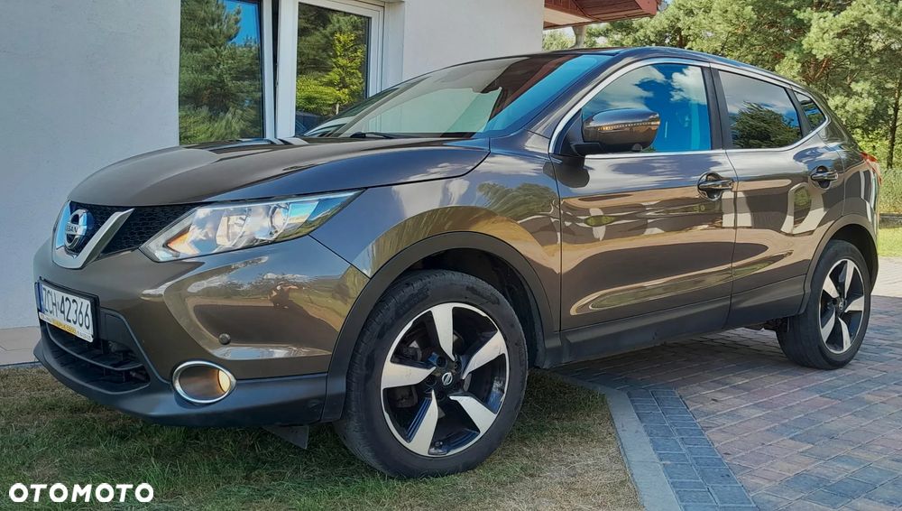 Nissan Qashqai - 2