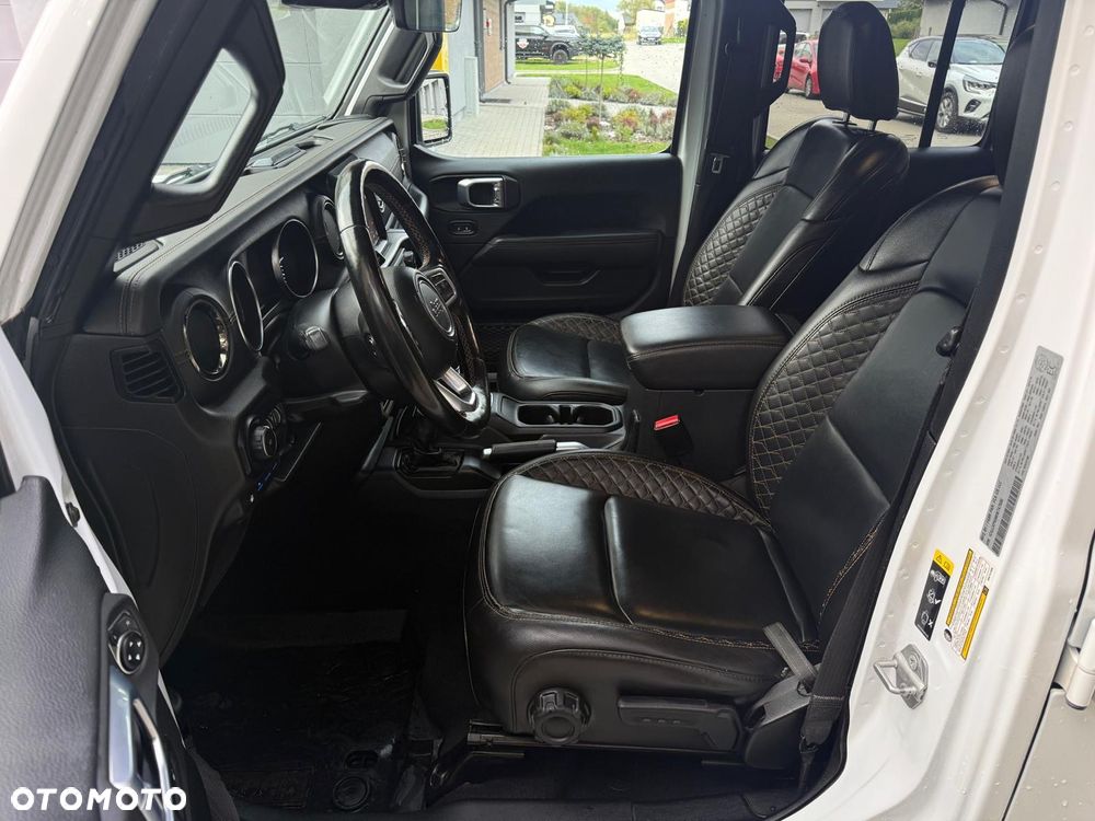Jeep Wrangler - 7