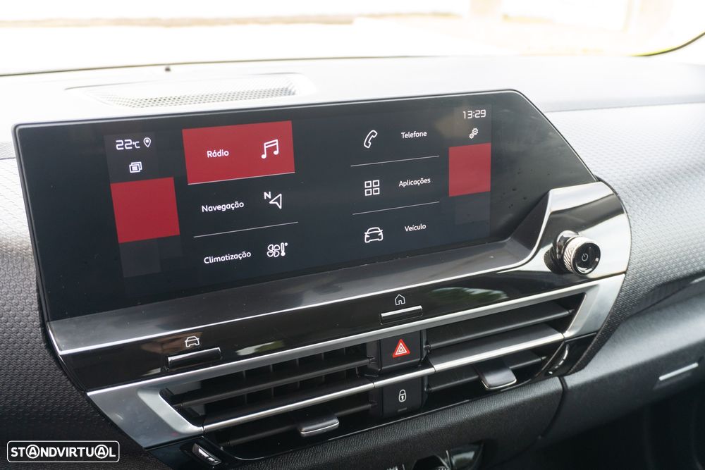 Citroën C4 1.2 PureTech Shine - 24