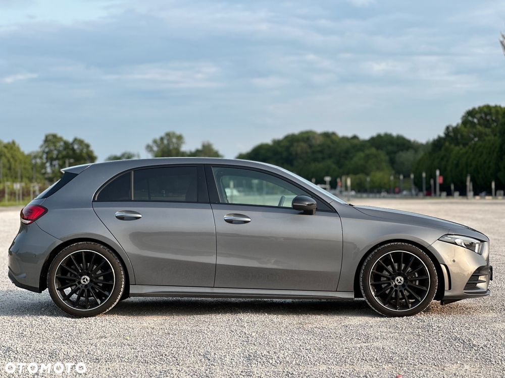 Mercedes-Benz Klasa A 200 AMG Line 7G-DCT - 3