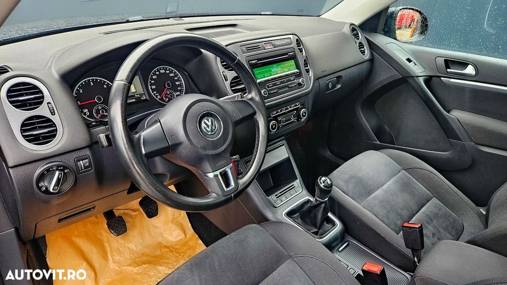 Volkswagen Tiguan - 10