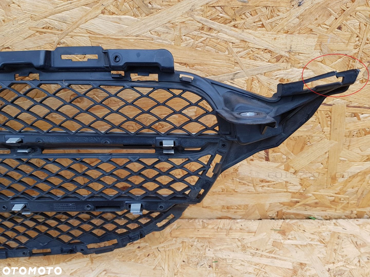 MERCEDES C KLASA W205 14- KRATKA ATRAPA GRILL ZDERZAKA PRZÓD A2058800783 - 11