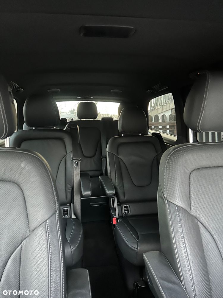 Mercedes-Benz Klasa V 300 d lang 4Matic 9G-TRONIC Avantgarde - 20