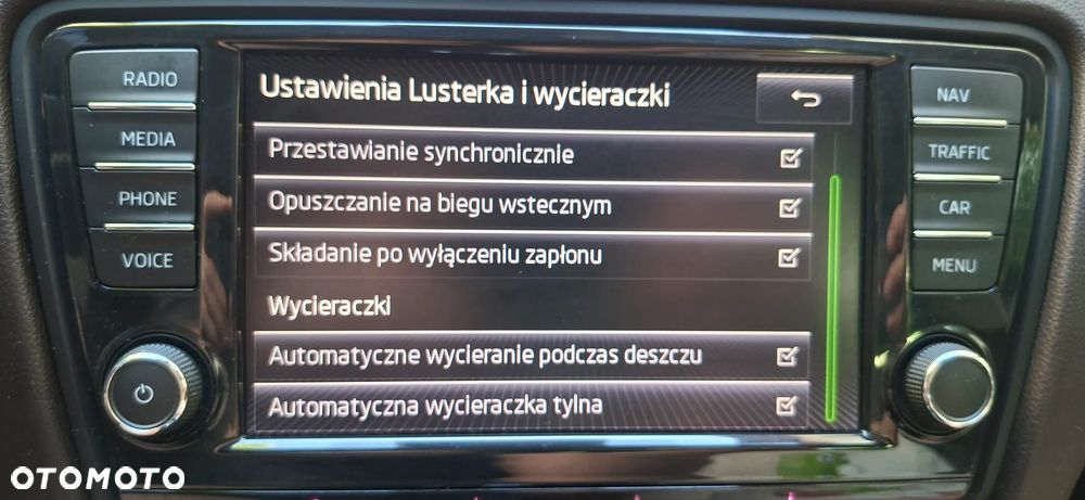 Skoda Octavia 2.0 TDI L&K DSG - 18