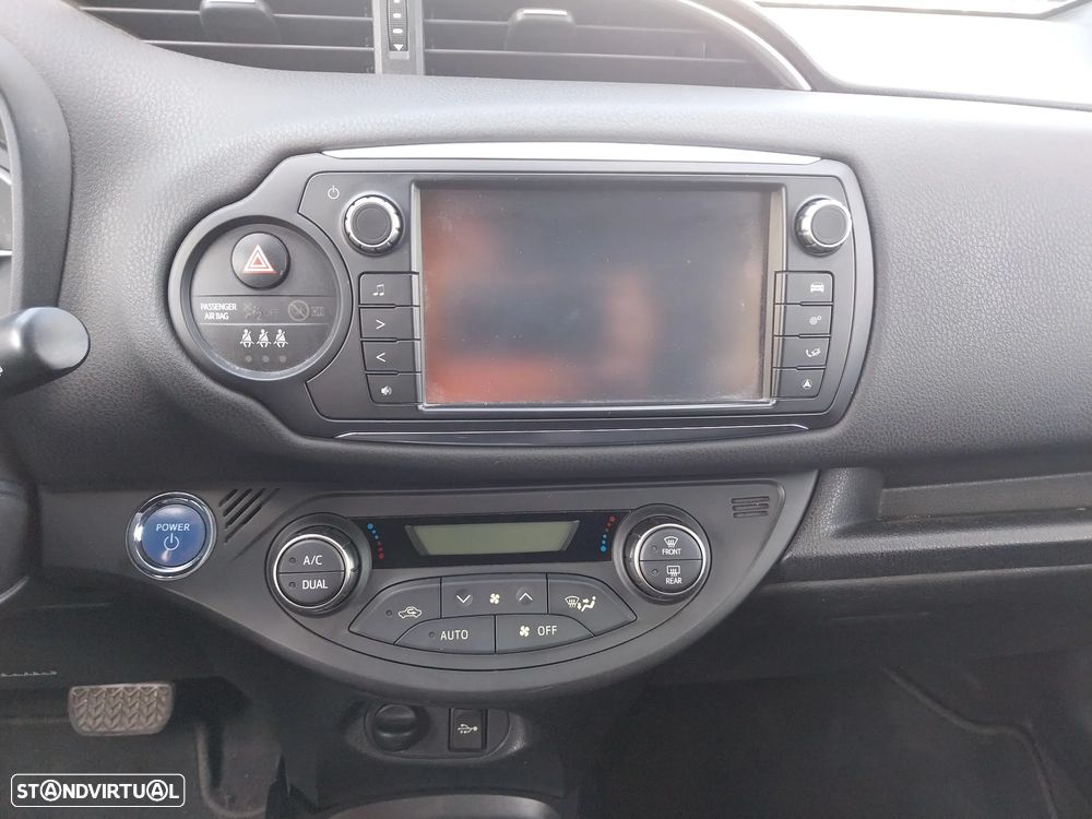 Toyota Yaris 1.5 HSD Square Collec.Grey - 10