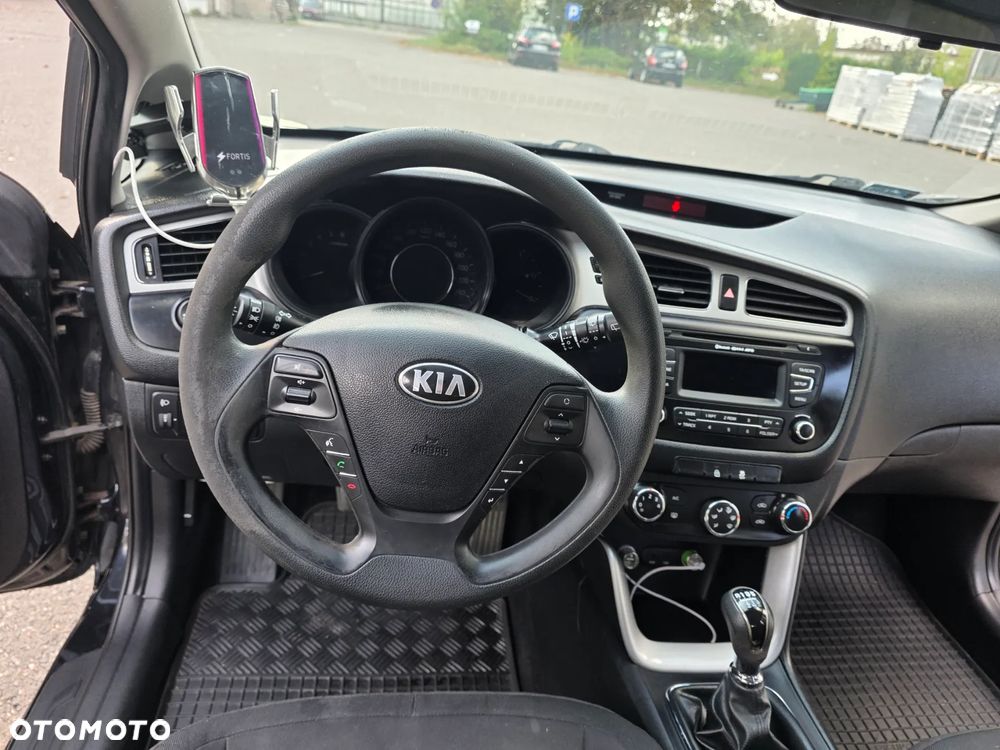 Kia Ceed Cee'd 1.6 CRDi M - 21