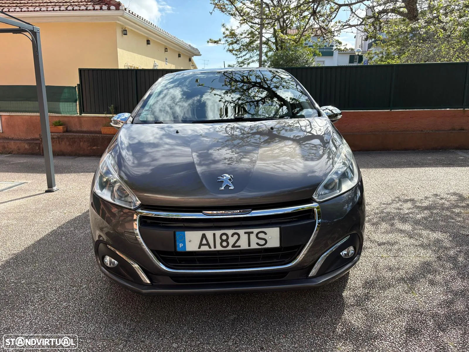 Peugeot 208 PureTech 110 Stop & Start Allure - 2