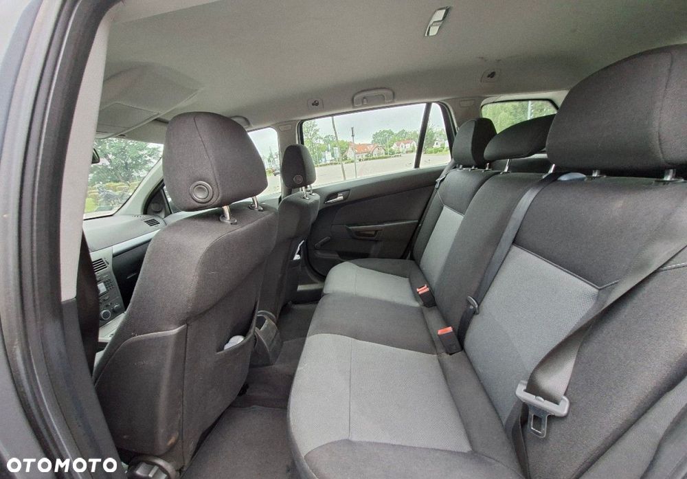 Opel Astra - 17