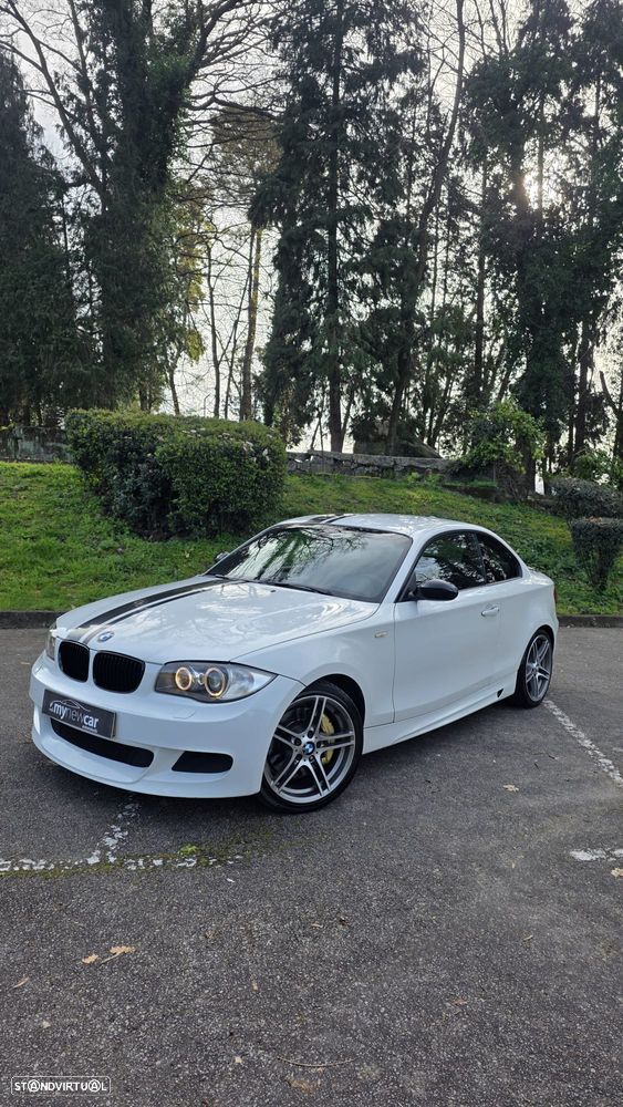 BMW 120 d Limited Edition Lifestyle c/ M Sport Pack - 1