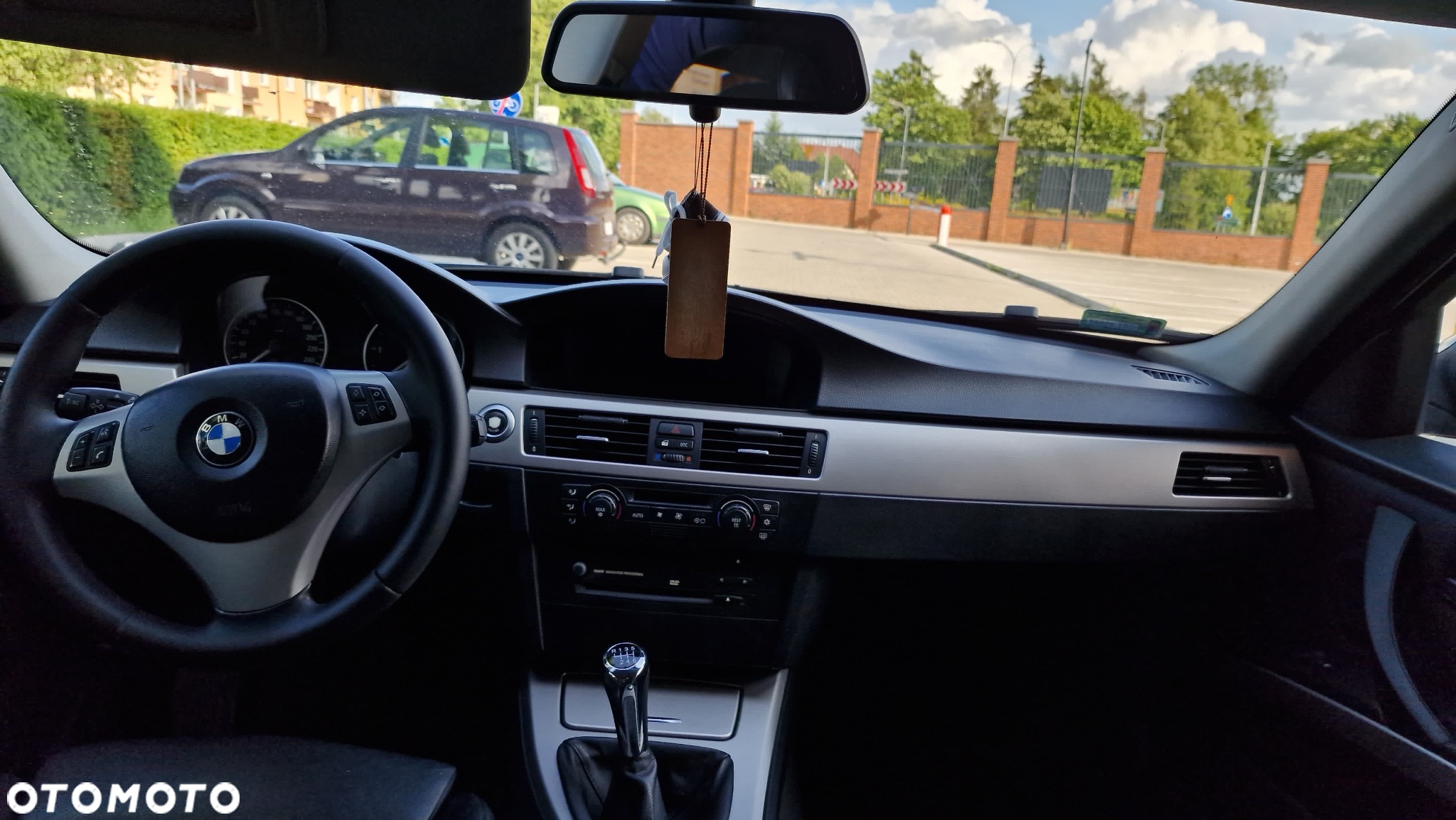 BMW Seria 3 320d - 15