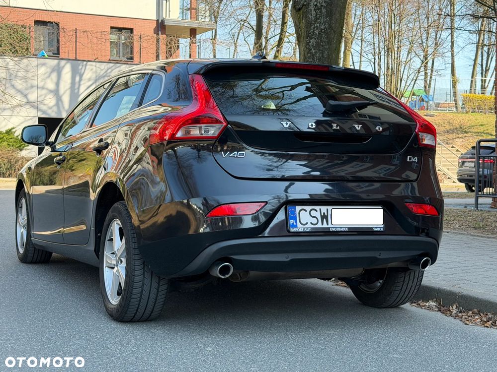 Volvo V40 D4 Inscription - 3