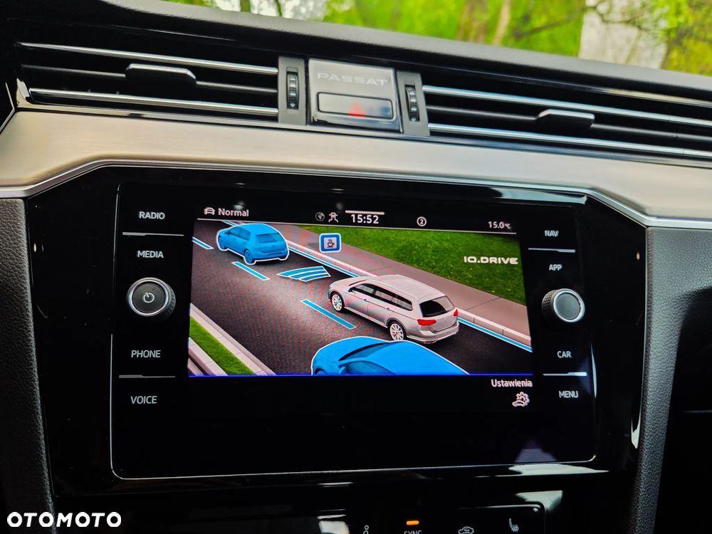 Volkswagen Passat 2.0 TSI Elegance DSG - 20