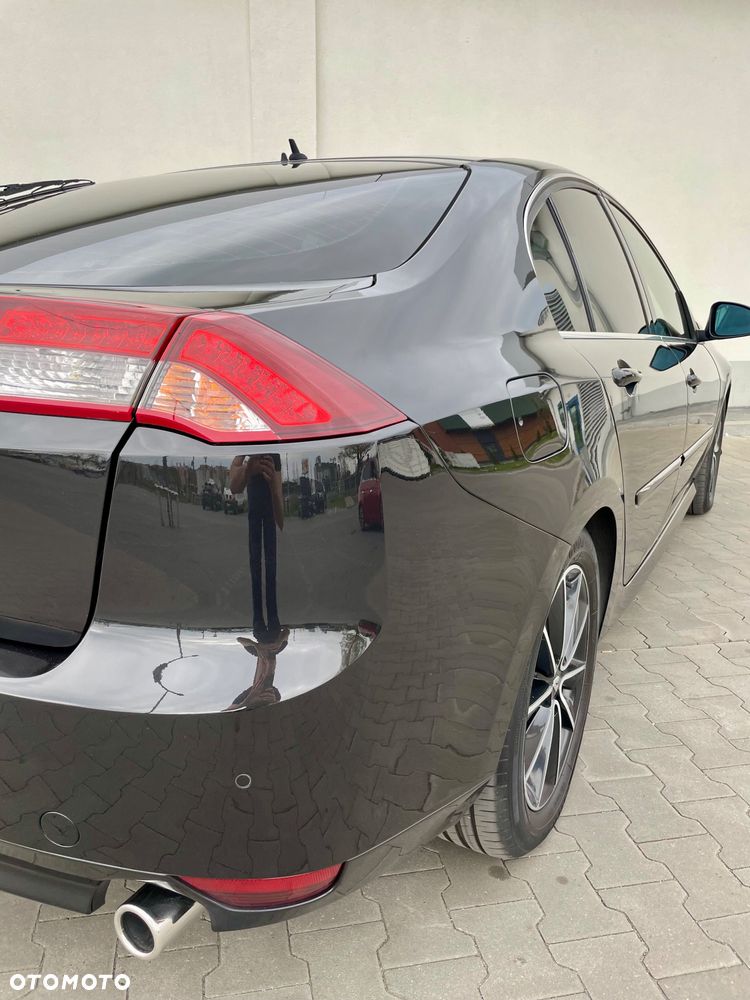 Renault Laguna 2.0 dCi Black Edition - 8