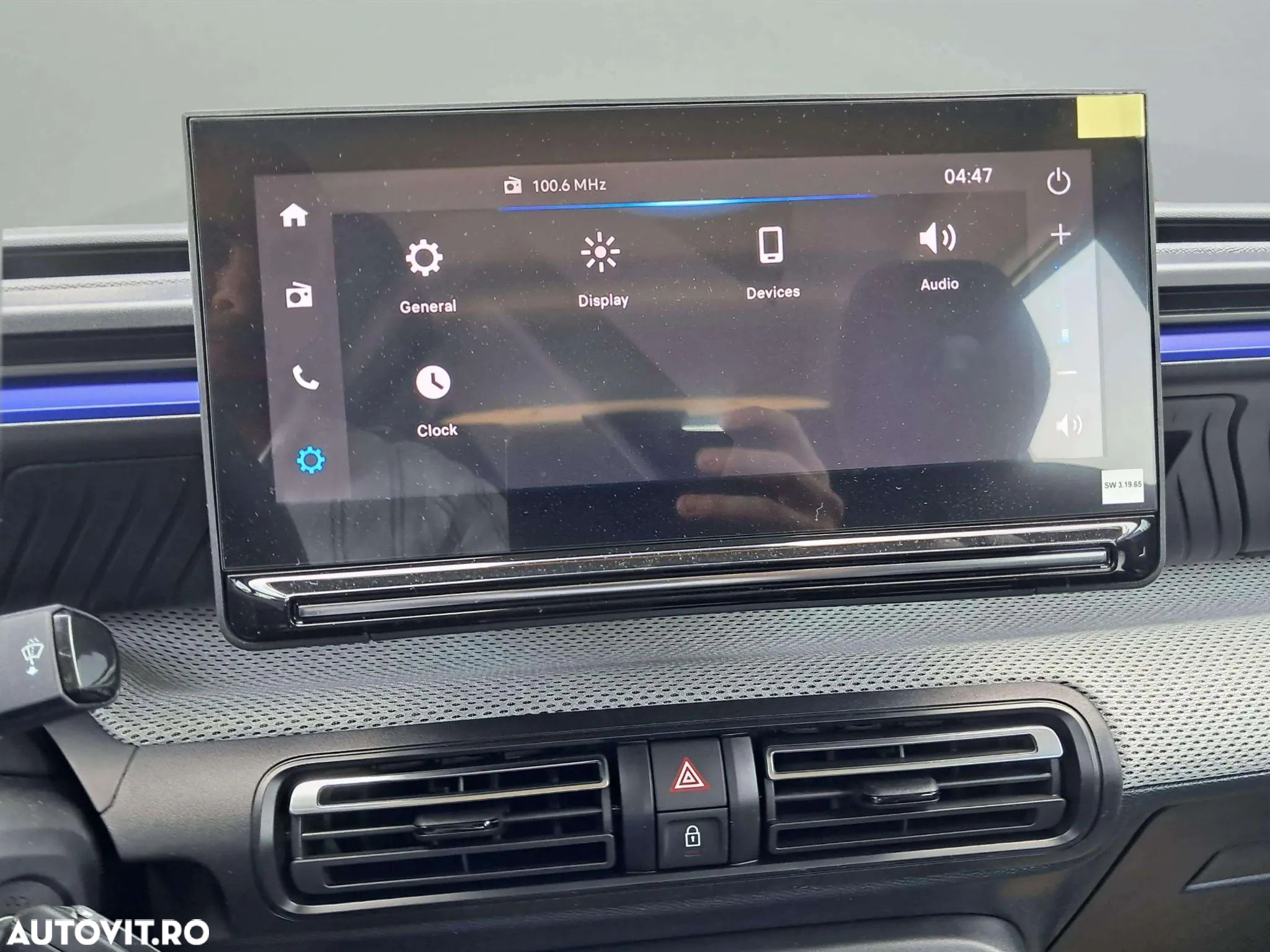 Citroën C3 1.2 PureTech 100 S&S BVM6 PLUS - 15