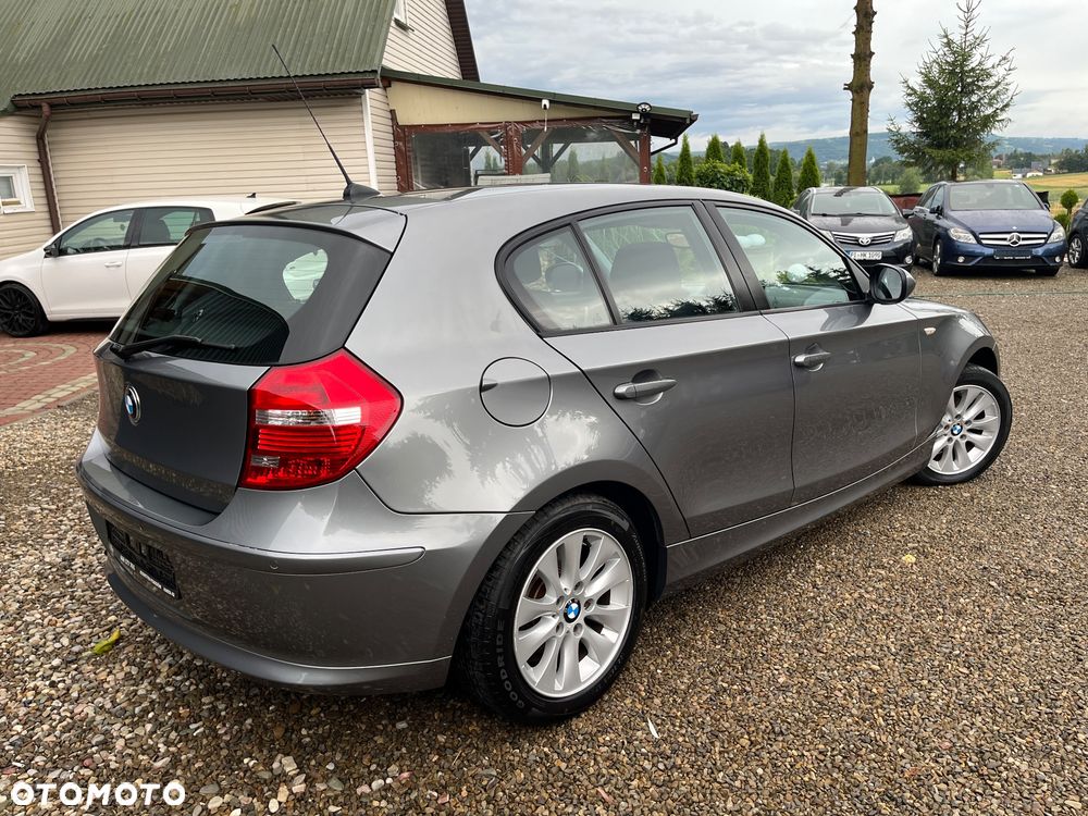 BMW Seria 1 - 23