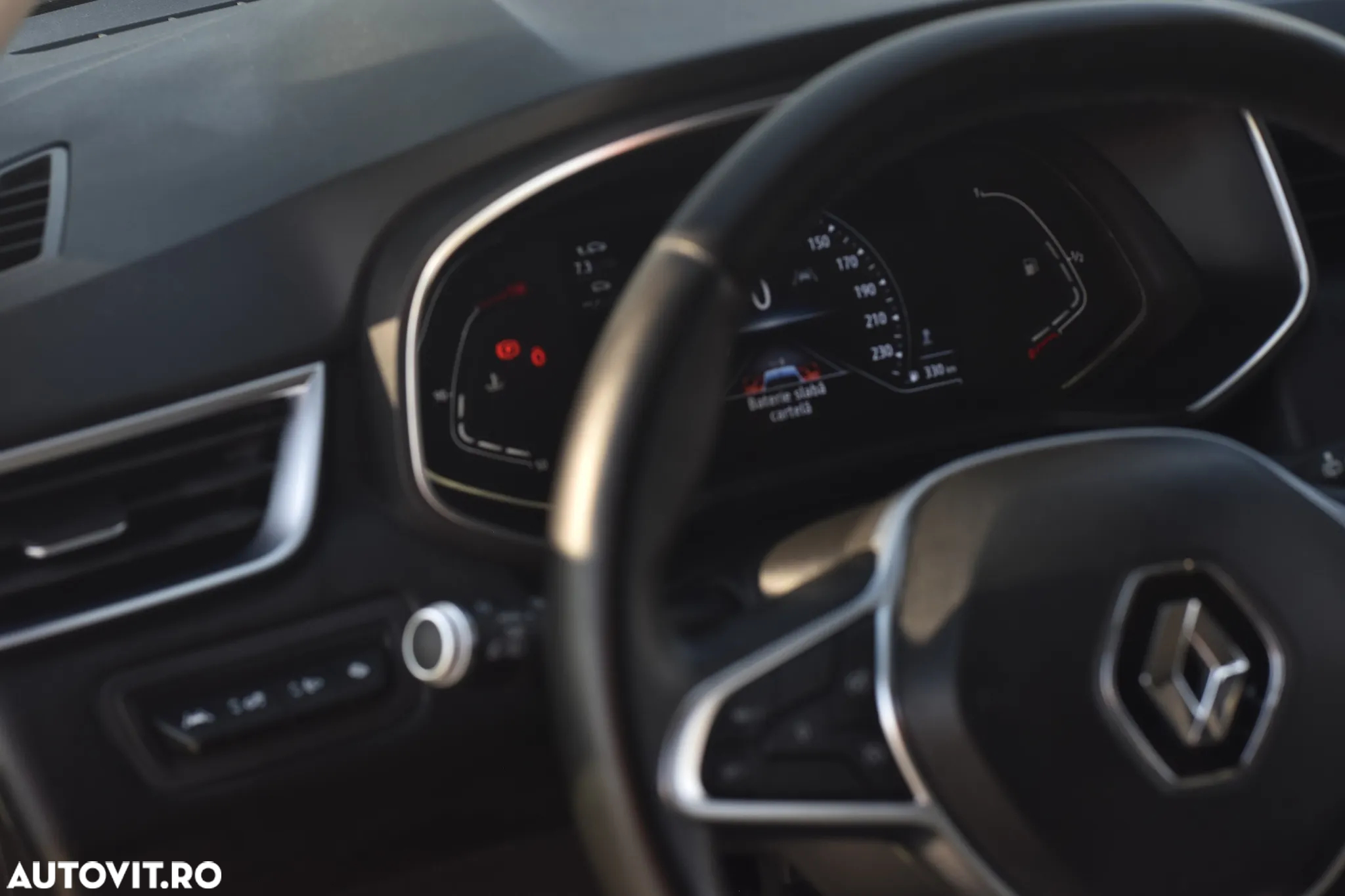 Renault Clio - 23