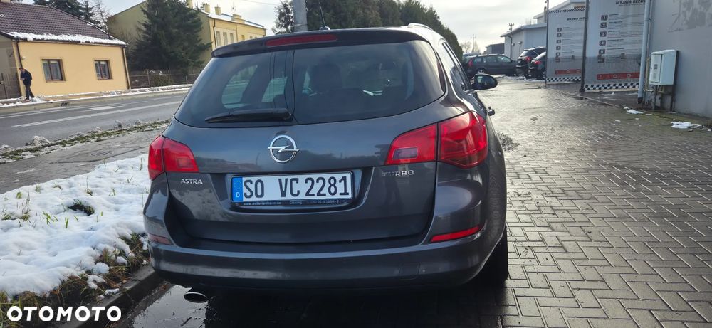 Opel Astra 1.4 Turbo Edition - 11