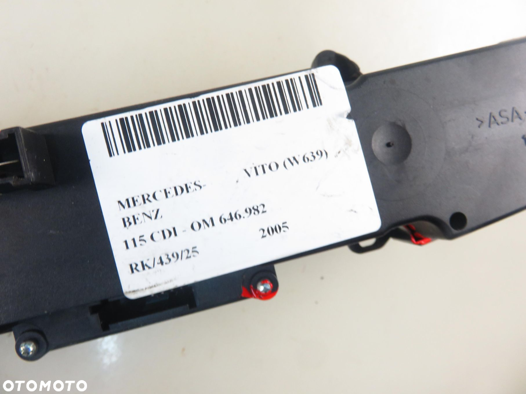 WŁĄCZNIK AWARYJNYCH MERCEDES-BENZ VITO (W639) 6395450407 - 6