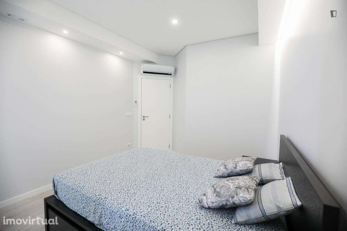 Quarto - localizado em Olivais Lisbon - Grande imagem: 3/17