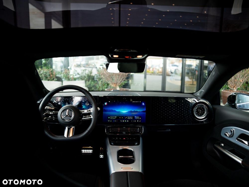 Mercedes-Benz CLA - 15