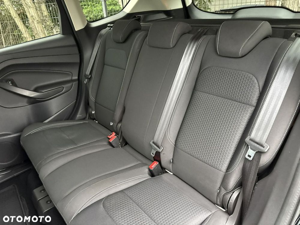 Ford Kuga 1.5 EcoBoost 2x4 Cool & Connect - 22