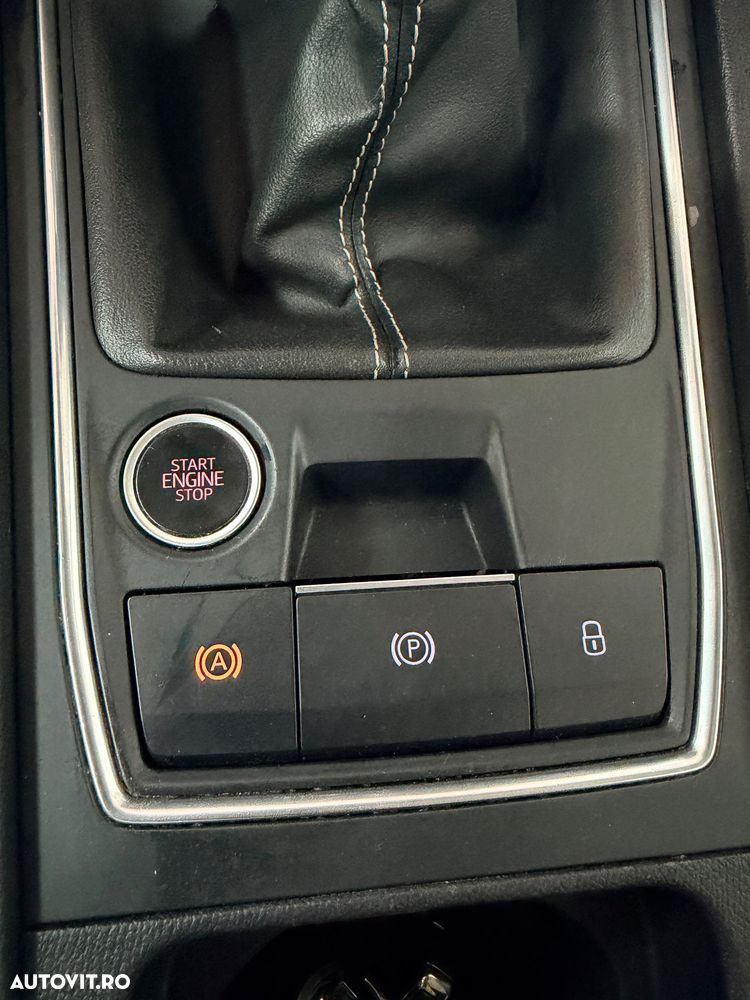 Seat Leon 2.0 TDI Style - 10