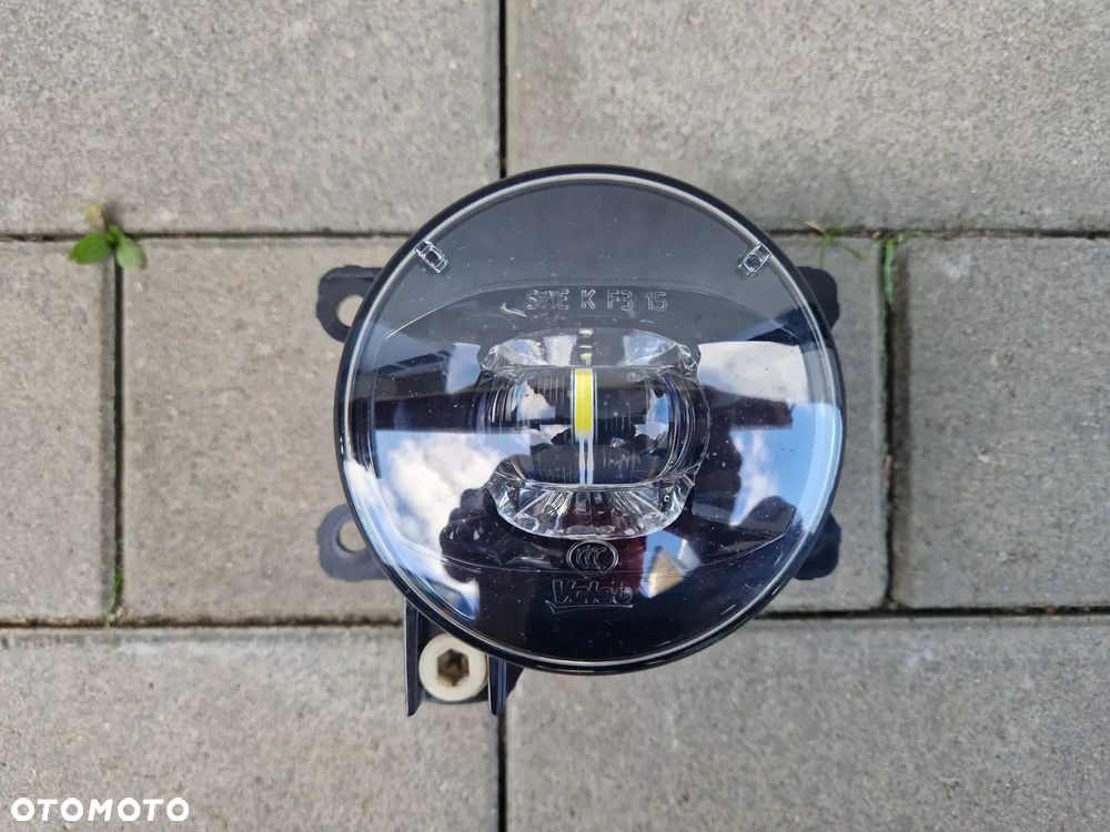 HALOGEN LEWY RENAULT CLIO IV LIFT CAPTUR 2016-- LED - 1