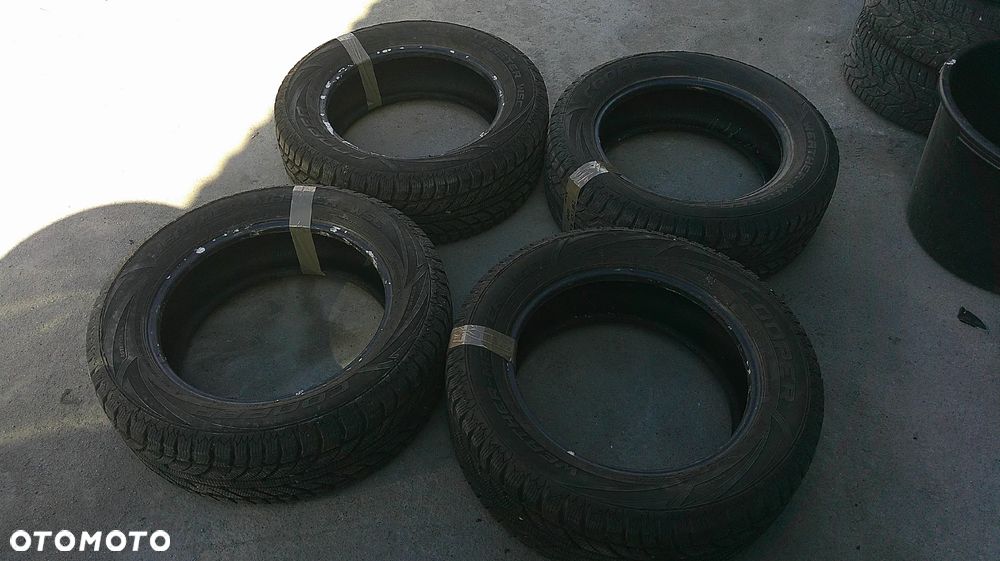 OPONY ZIMOWE 235 60 18 4SZT - 4