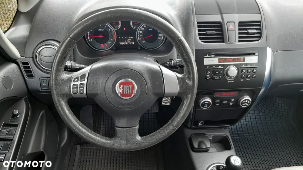 Fiat Sedici - 21