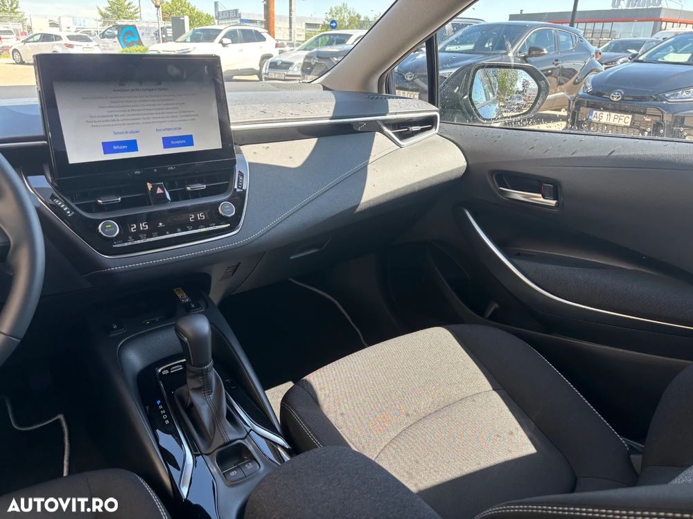 Toyota Corolla 1.8 HSD Dynamic - 17