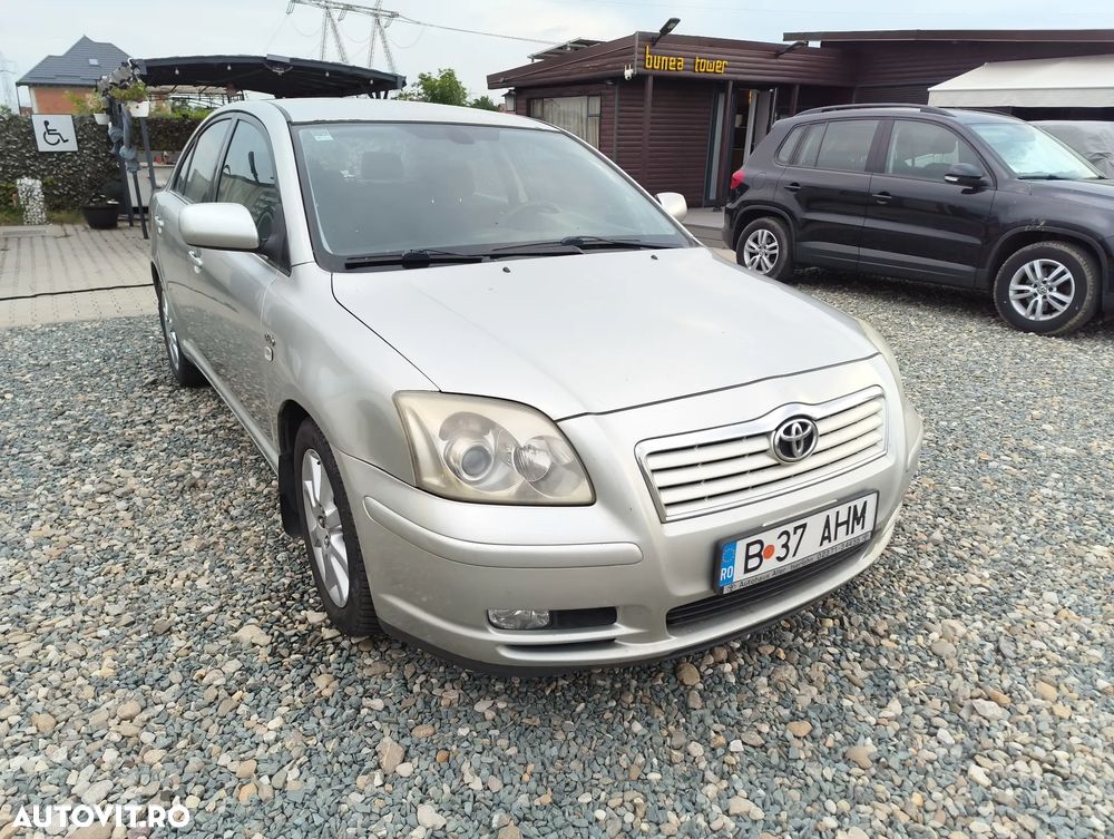 Toyota Avensis 2.0 D4D Sdn. Terra - 1