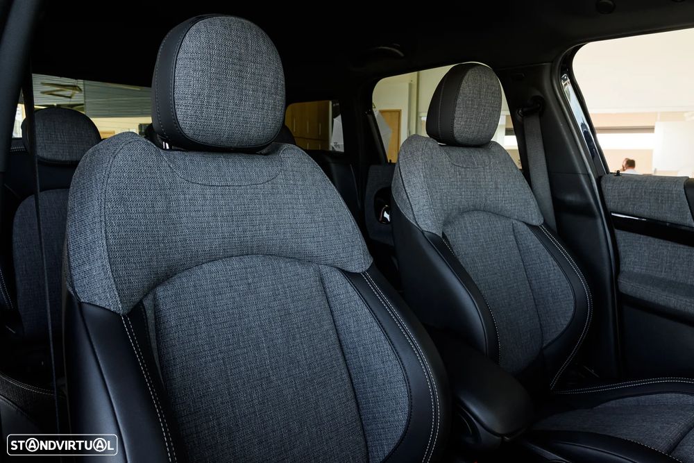 MINI Countryman Cooper SE ALL4 Auto - 31