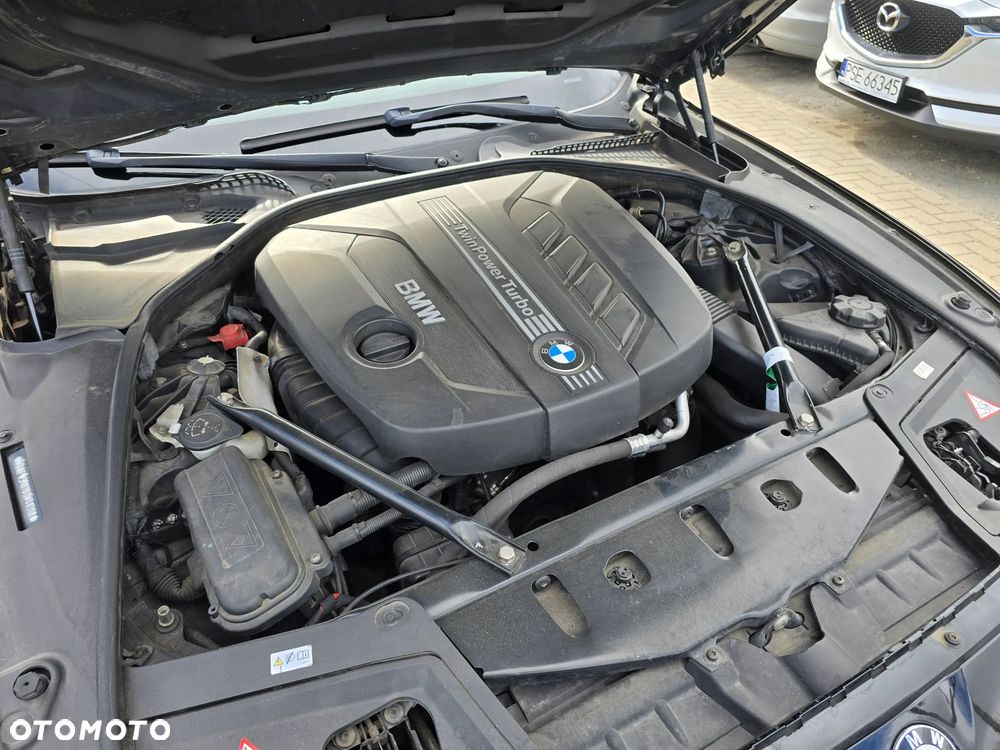 BMW Seria 5 - 16