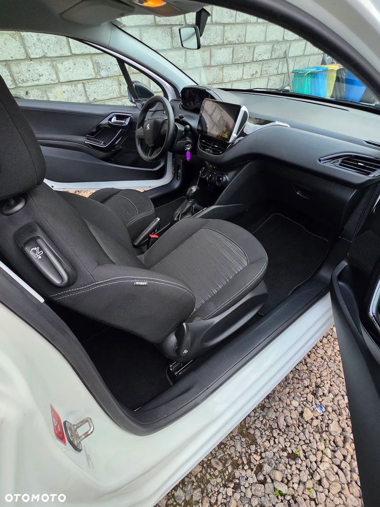 Peugeot 208 PureTech 68 Access - 9