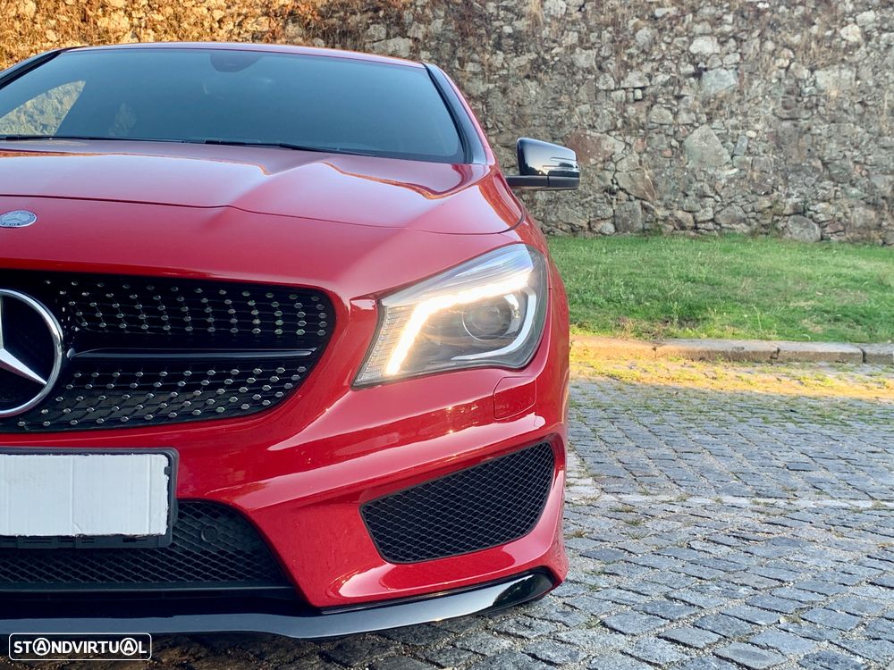 Mercedes-Benz CLA 220 d Shooting Brake AMG Line Aut. - 4