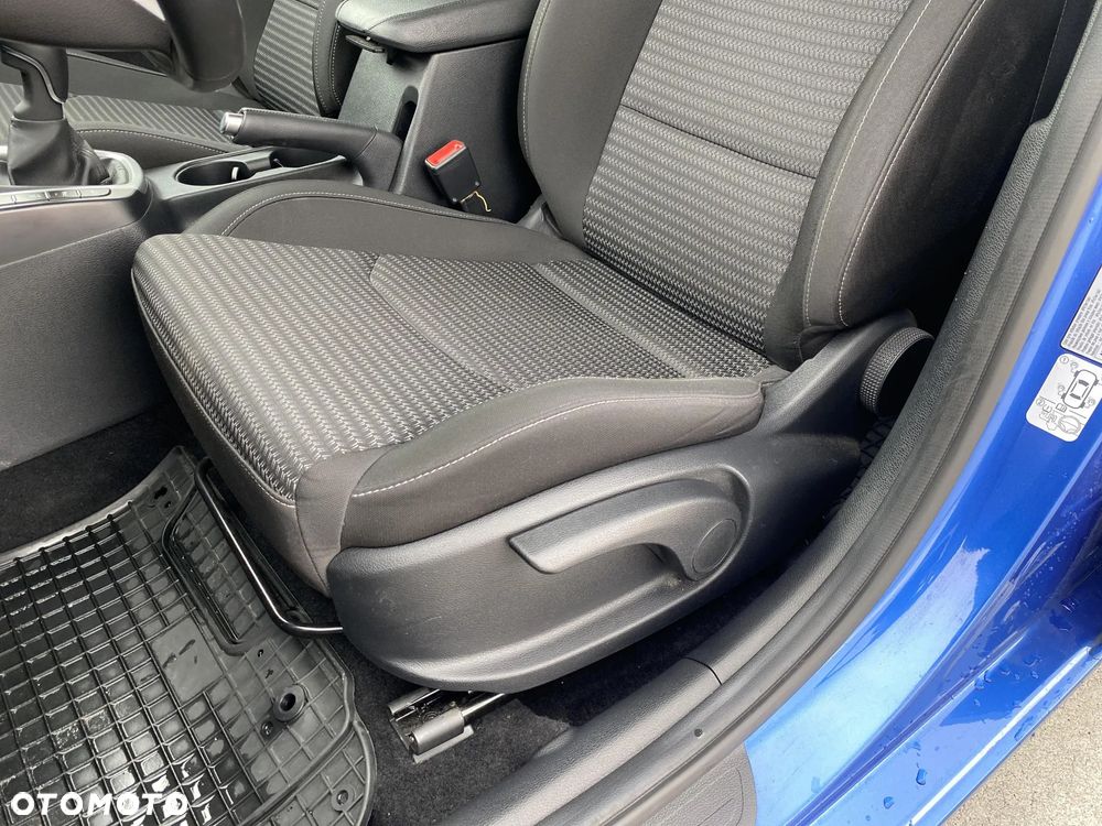 Kia Ceed 1.5 T-GDI M - 12