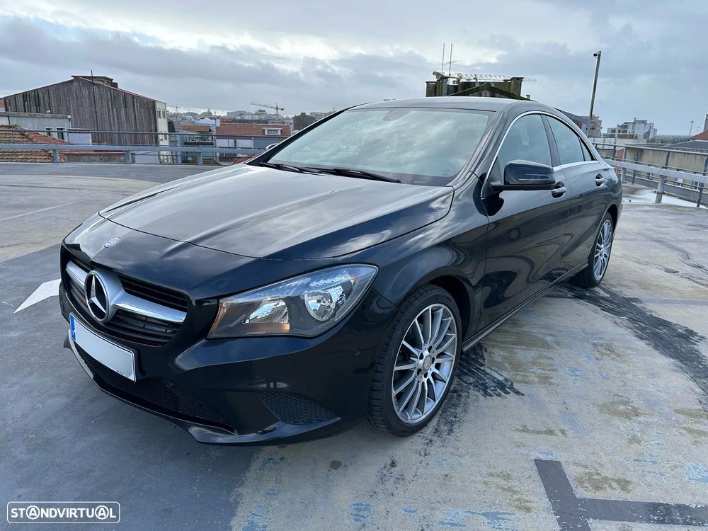 Mercedes-Benz CLA 180 - 4