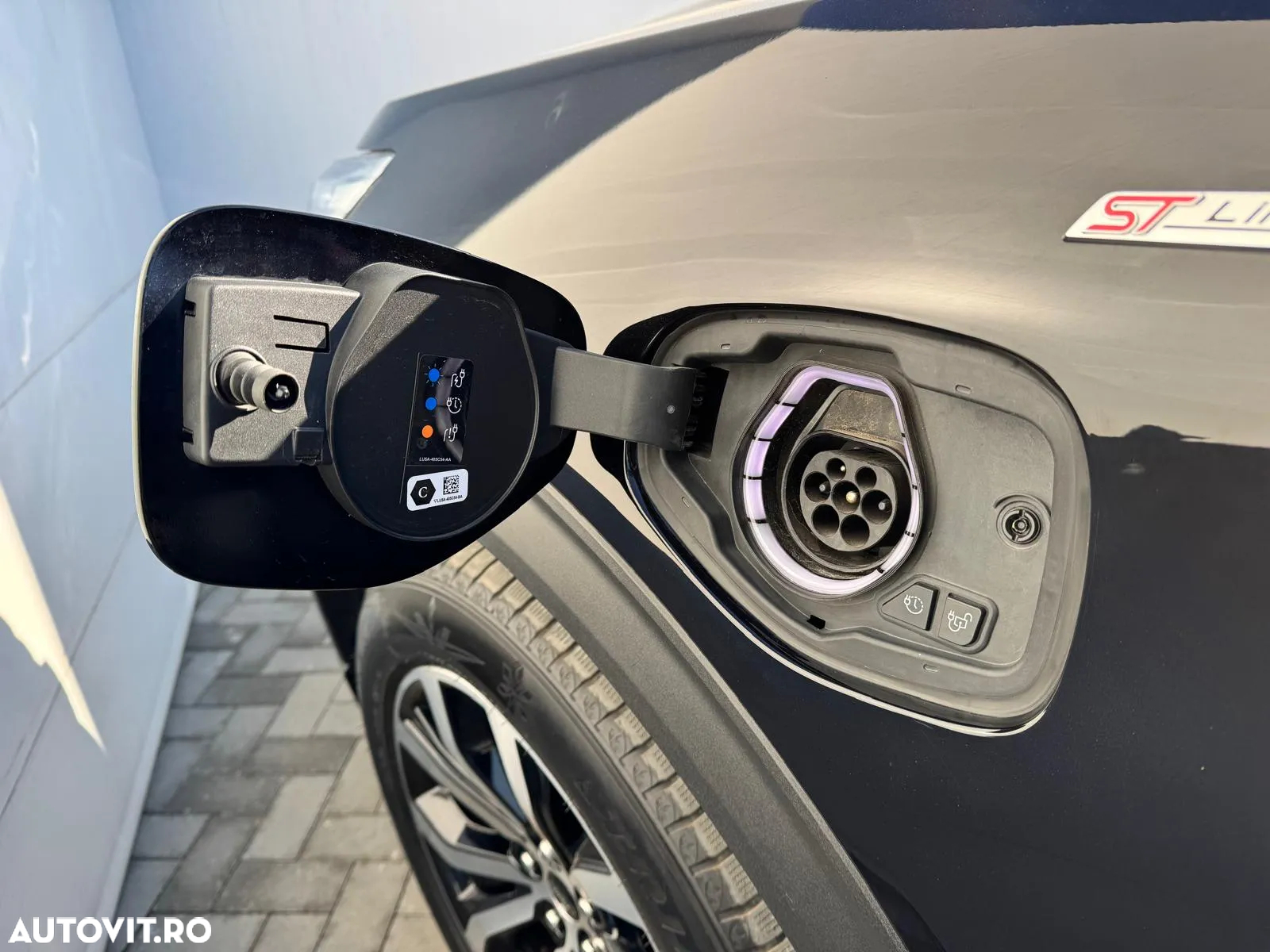 Ford Explorer 3.0 PHEV ST-Line - 9