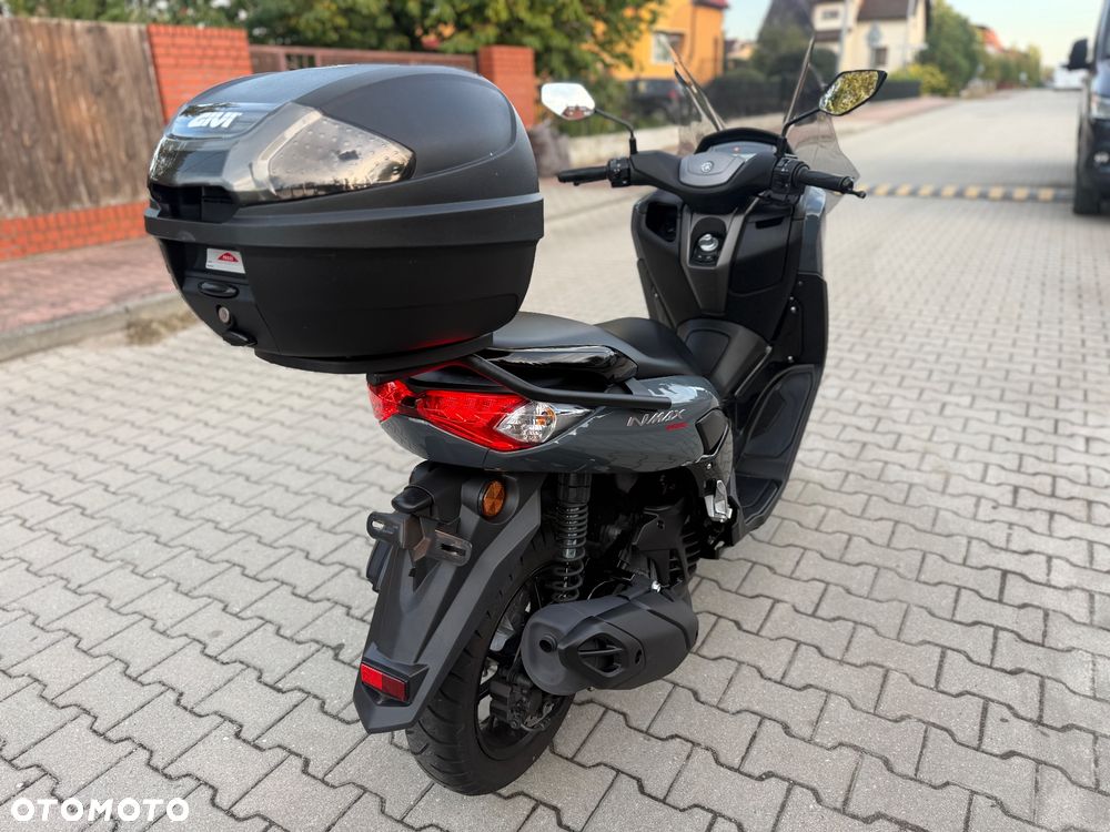 Yamaha NMAX - 15