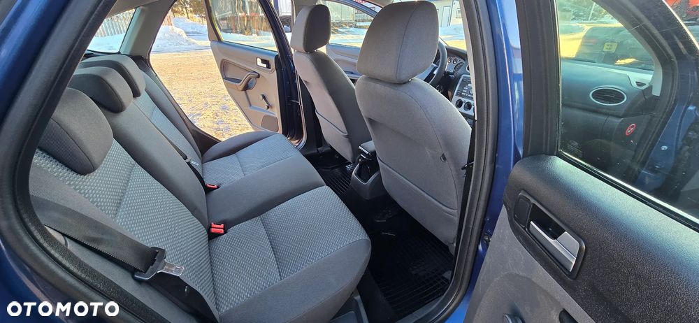 Ford Focus 1.6 16V Sport - 7