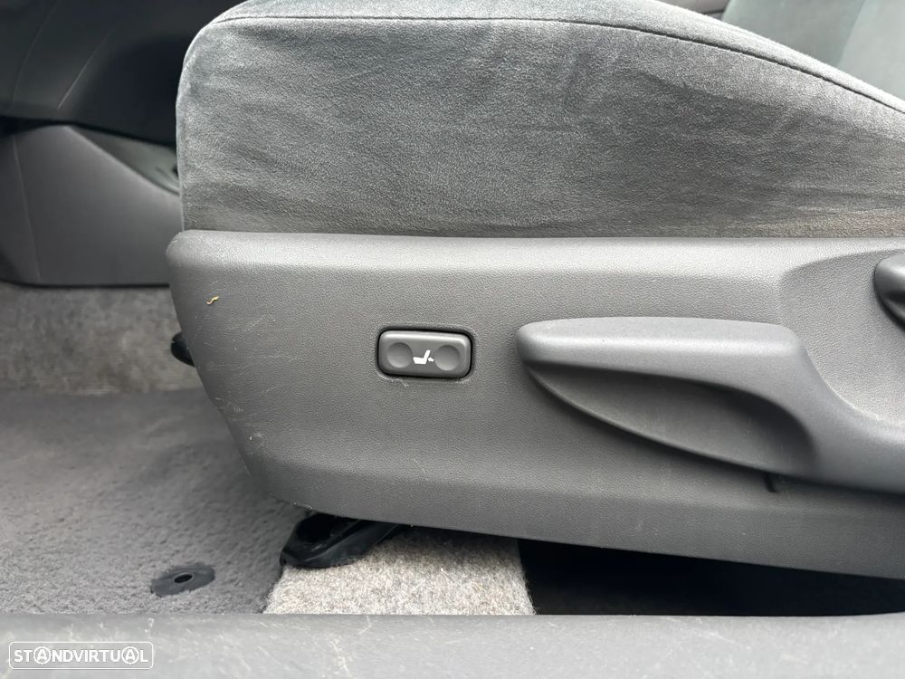 Toyota Prius 1.8 Premium - 14