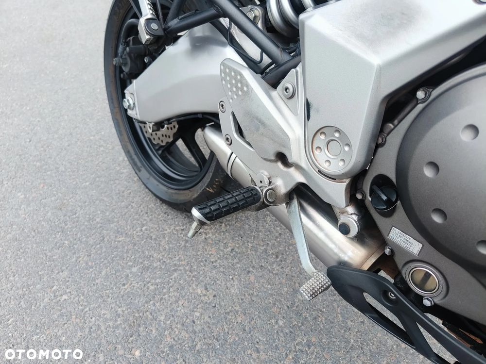 Kawasaki Versys 650 - 32