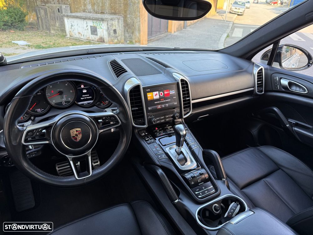 Porsche Cayenne S Tiptronic S - 43