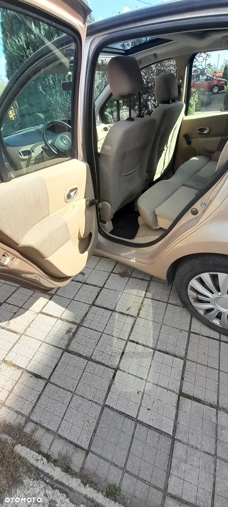 Renault Modus 2004 photo 3