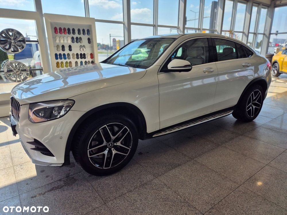Mercedes-Benz GLC - 19