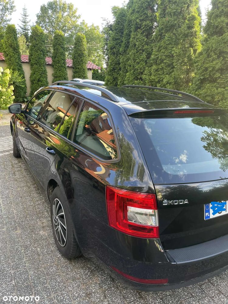 Skoda Octavia Combi 1.6 TDI Active - 3