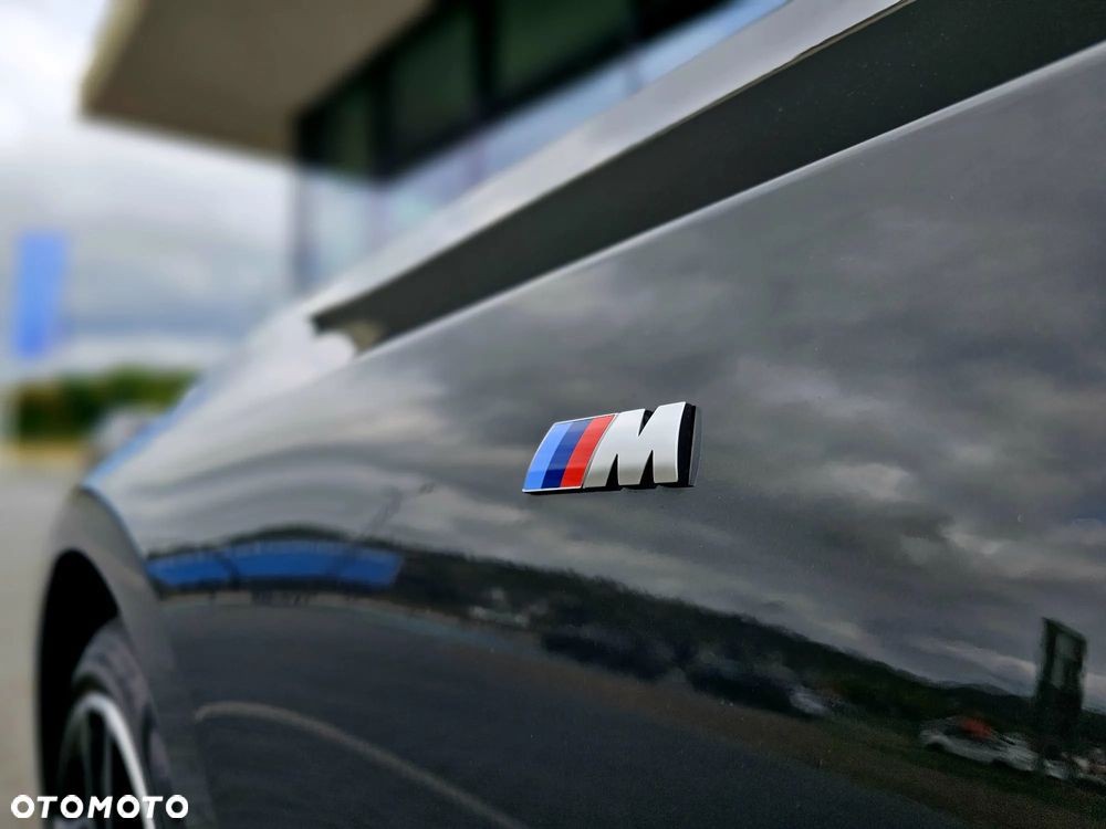 BMW Seria 3 M340i xDrive mHEV sport - 13