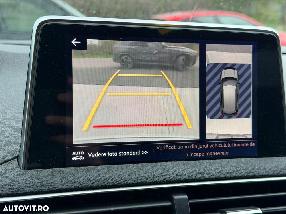 Peugeot 3008 1.2 PureTech Turbo S&S EAT6 GT-Line - 32