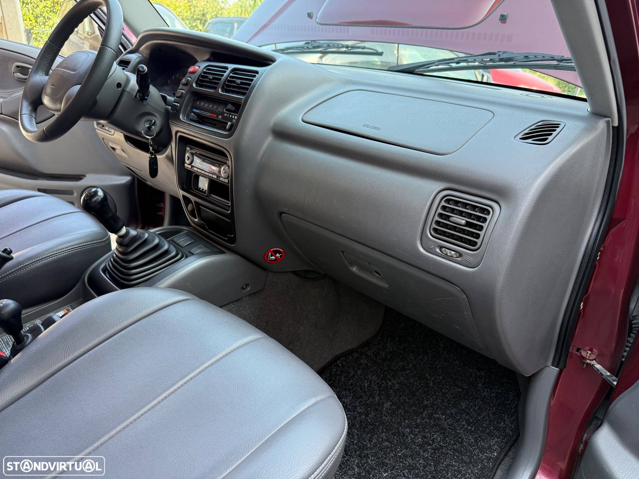 Suzuki Grand Vitara Metal Top 2.0 TDi - 46